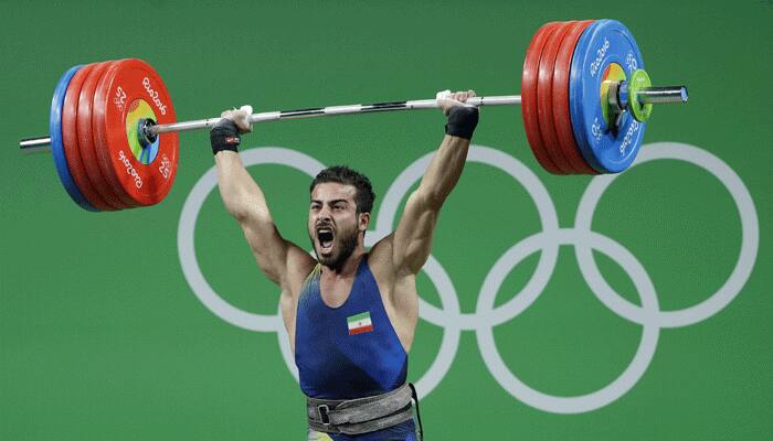 WATCH: INCREDIBLE! Iran&#039;s Kianoush Rostami shatters own weightlifting world record