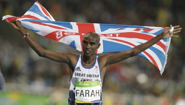 Olympic Games: Mo Farah defends men&#039;s 10,000m in dramatic final