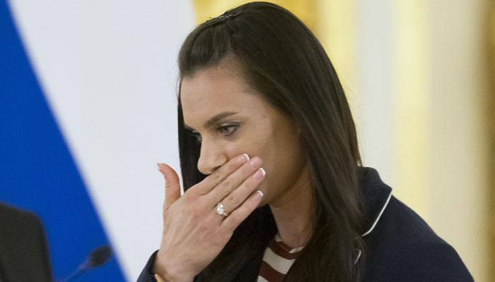 Pole vault star Yelena Isinbayeva announces retirement