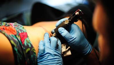 Getting tattoos in unhygienic setting ups infection risk