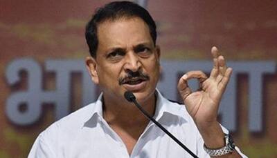 BJP leader Rajiv Pratap Rudy's car meets with an accident 