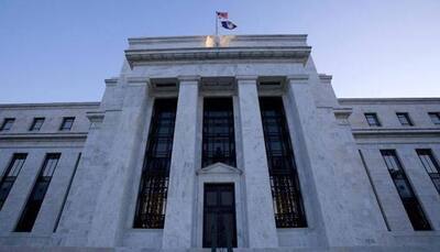  Fed close to hitting job and inflation targets: Stanley Fischer