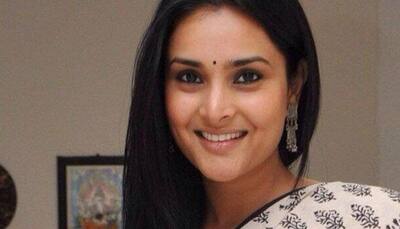 Kannada actress Ramya attacked with eggs in Mangaluru over 'pro-Pak remarks'