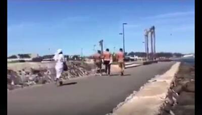 OMG! Hilarious bomb scare prank – Must Watch