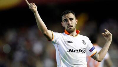 Barcelona complete EUR 30 million signing of Paco Alcacer from Valencia