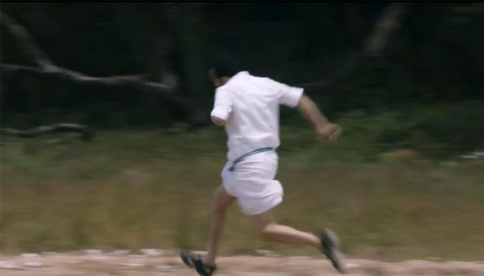 Viral Video: Kerala Muslim leader&#039;s sprint to avoid police lathicharge is simply hilarious - MUST WATCH