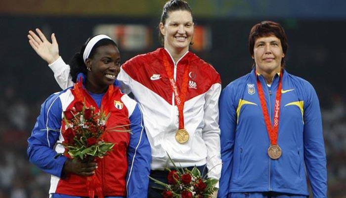 Yarelys Barrios, Samuel Adelebari Francis fail retroactive Beijing dope tests