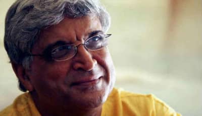 Javed Akhtar condemns Muslim personal law board