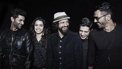 Rock On!! 2—Meet the band members- Farhan, Arjun, Purab, Shraddha, Shashank! Watch musical poster
