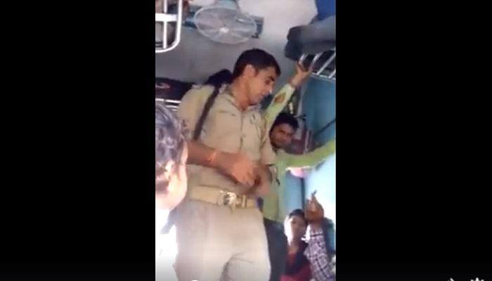 What a shame! Ghaziabad cop caught collecting &#039;haftaa&#039; from train passengers -- Watch Viral Video