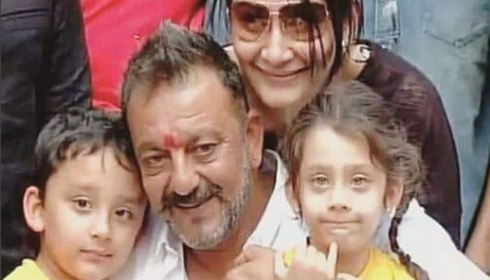 Sanjay Dutt brings Ganpati home; celebrations kick off!