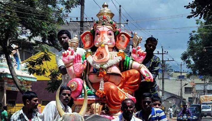 Ganesh Chaturthi special: Right muhurat for today&#039;s puja! 