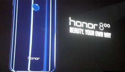 Huawei Honor 8 sent into sky; attempts first smartphone livestreaming from stratosphere