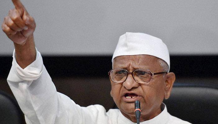 'Saddened' Anna Hazare threatens stir against Arvind Kejriwal