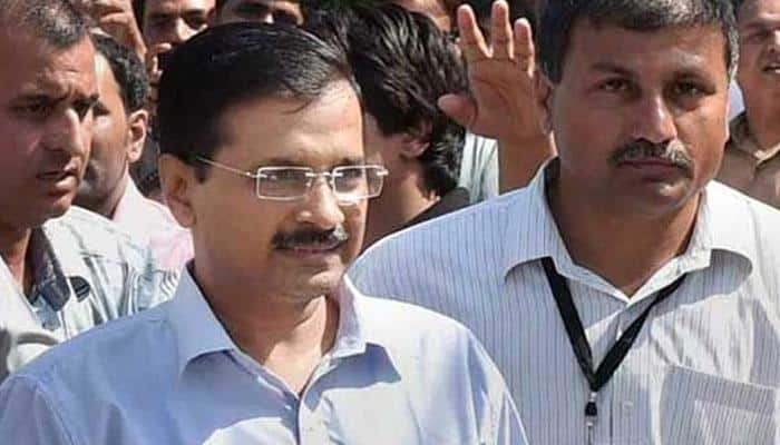 Arvind Kejriwal says Sukhbir Badal has got 63 fake CDs on AAP leaders; pushed and chased in Delhi