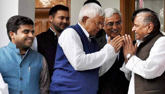 Mulayam, a great grandfather now, Lalu a grandfather