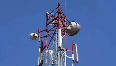 Call drops reducing; auctions to improve services: Telecom Minister