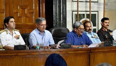 7th Pay Commission: Parrikar meets Service Chiefs, assures to resolve all issues at earliest