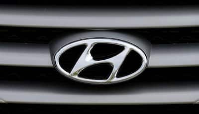 Hyundai recalls SUVs; software flaw may stop acceleration