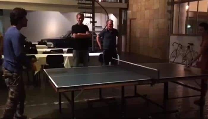 Shah Rukh Khan indulges in a Table Tennis match on sets of &#039;The Ring&#039;! Check out how he performed