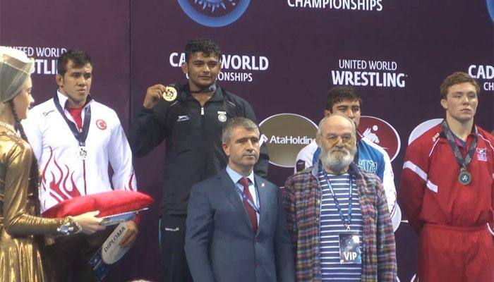 Deepak Punia: INCREDIBLE story of milkman's son, and how he becomes junior world champion
