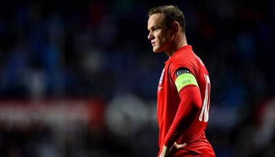 Jose Mourinho under-pressure to drop out-of-form Wayne Rooney from Manchester United squad