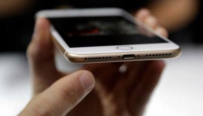Apple's iPhone 7 more expensive to make