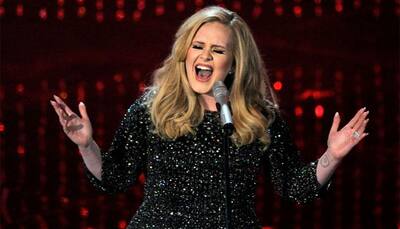 Adele dedicates concert to Brad Pitt, Angelina Jolie