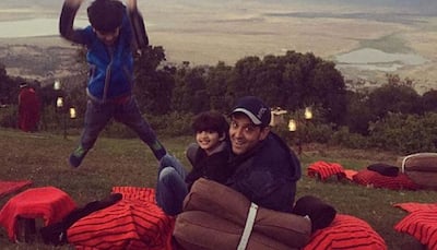 Hrithik Roshan posing with sons Hrehaan and Hridhaan can be your morning motivation to dress right! PIC inside