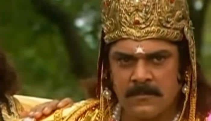 Mahabharata's Karna has a connection with Pitru Paksha—Find out how!​