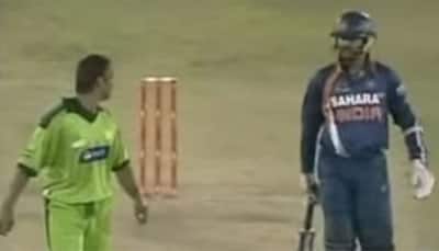 VIDEO: Shoaib Akhtar sledged Bhajji while he was batting – Watch Harbhajan's brilliant reply