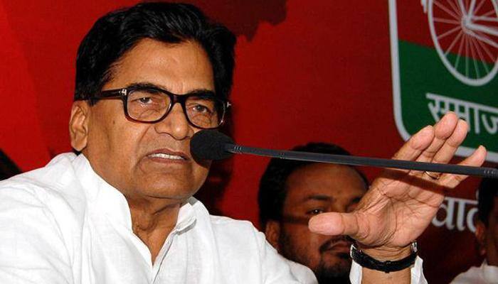 No end to Mulayam&#039;s problems! Samajwadi Party MLA levels serious charges against Ram Gopal Yadav 