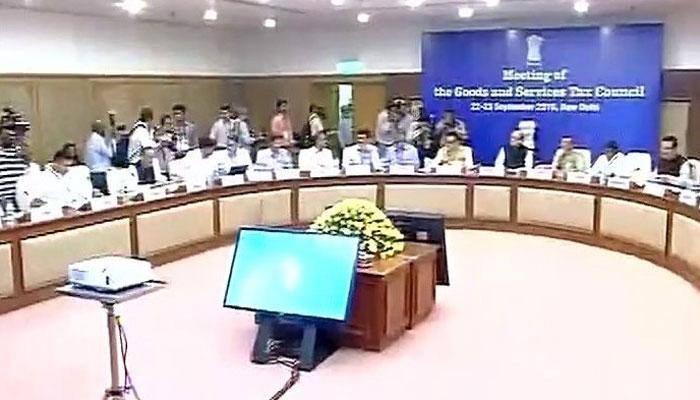 GST threshold fixed at Rs 20 lakh, rate to be decided in October