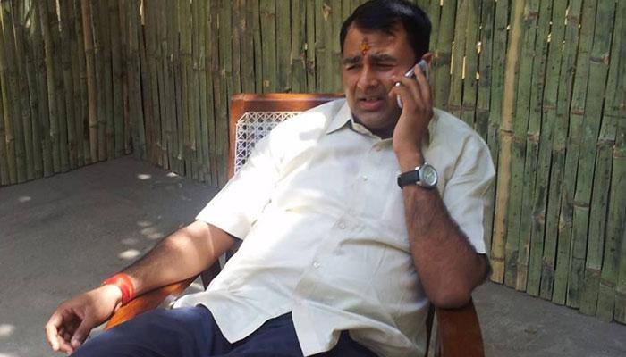 Beat Pakistani artistes with shoes: BJP MLA Sangeet Som