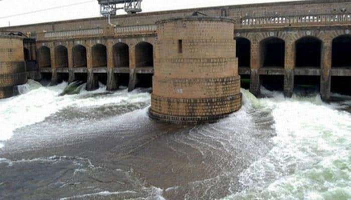 Cauvery row: SC directs Karnataka to release 6,000 cusecs of water to Tamil Nadu within three days