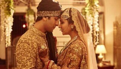 Ranbir Kapoor, Anushka Sharma are glowing in GOLD! PIC will make you drool 