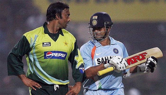 WATCH: When India's most beloved son, Sachin Tendulkar took on Pakistan