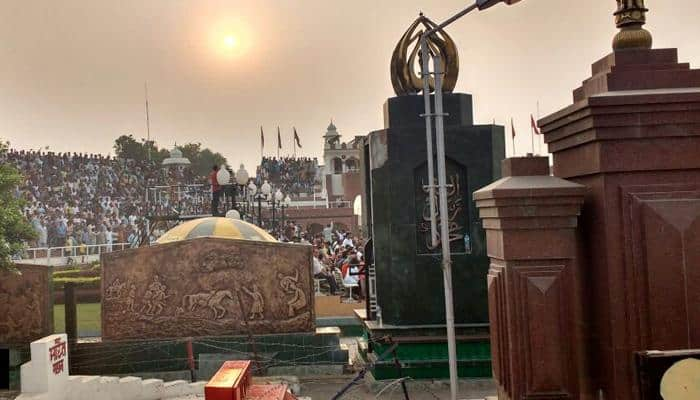 Anti-India slogans raised, stones thrown at Indian side by Pakistanis during beating retreat ceremony at Wagah Border