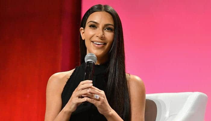 Kim Kardashian held at gunpoint in Paris, robbed, unharmed