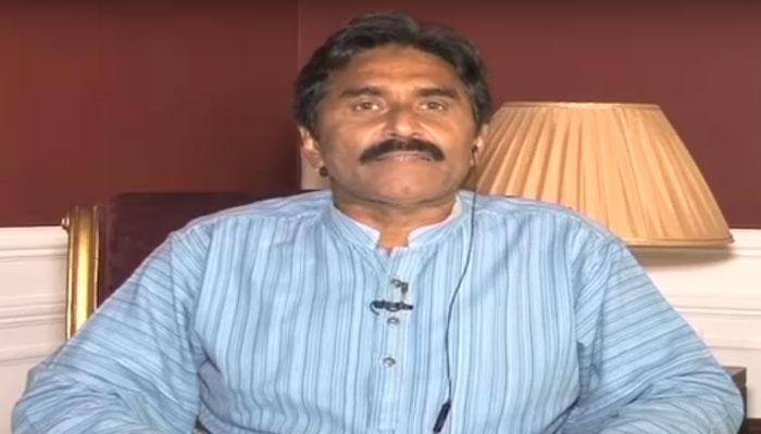 Pakistani cricketer Javed Miandad calls for ALL OUT ATTACK on India following surgical strikes across LoC – WATCH