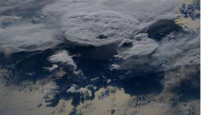 Breathtaking image of thunderstorms building on surface of Earth - See pic!