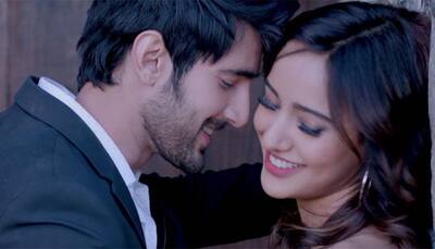 Watch: Arijit Singh's 'Ishq Mubarak' from 'Tum Bin 2' will melt your heart