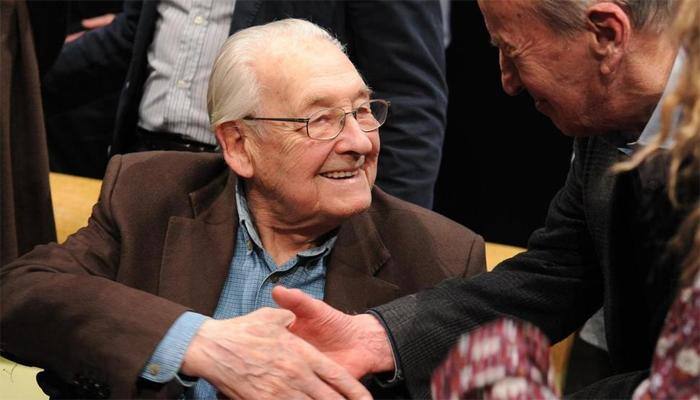 Oscar-winning Polish film director Andrzej Wajda dead at 90