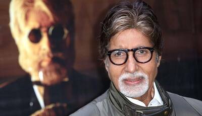 Amitabh Bachchan refuses questions on Pakistan artistes, says time to show solidarity towards jawans