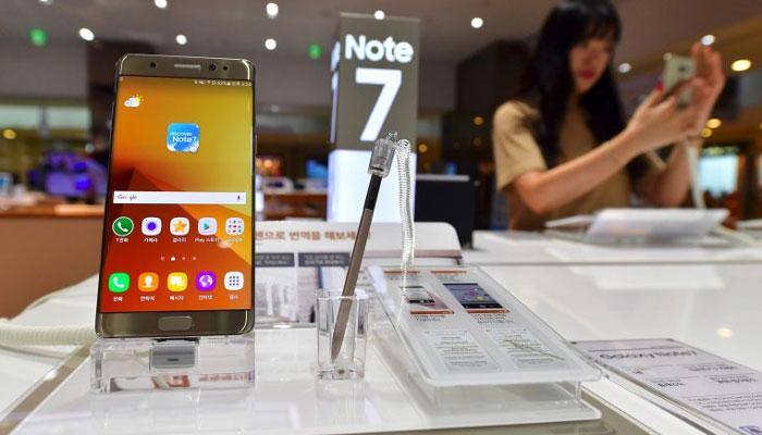 Samsung&#039;s latest invention - a fireproof box for Note 7 returns