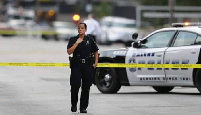 Two US policemen injured during shootout, suspect killed: Police