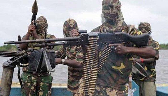 Islamist militant group Boko Haram frees 21 kidnapped Chibok girls