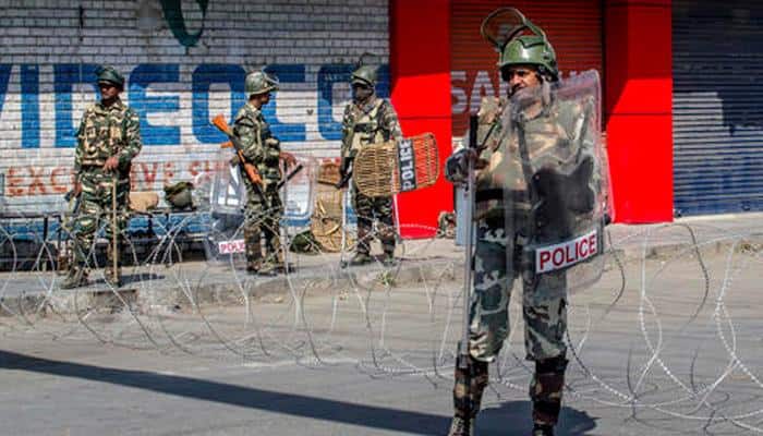 Curfew-like restrictions in Srinagar to prevent separatist march