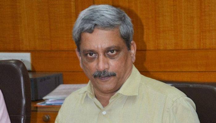 Parrikar lauds valour of Indian armed forces at Shaurya Samman Sabha