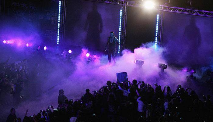 The Undertaker is now using crutches to walk- See PHOTOS